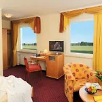 Hotel Schwarzwaldhotel Oberwiesenhof 4*