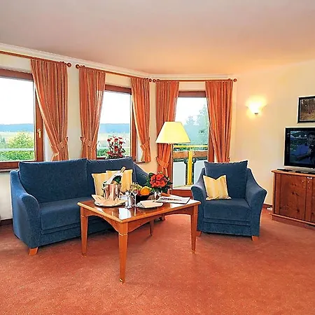 Hotel Schwarzwaldhotel Oberwiesenhof 4*