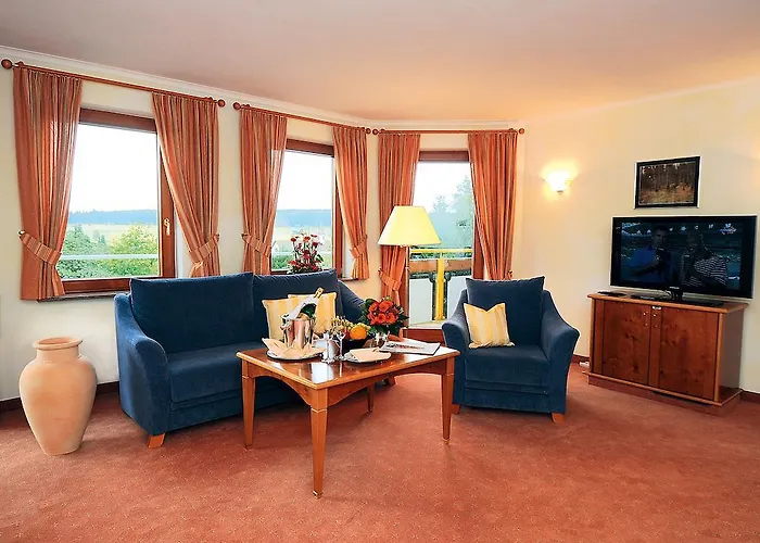 Otel Schwarzwaldhotel Oberwiesenhof 4*